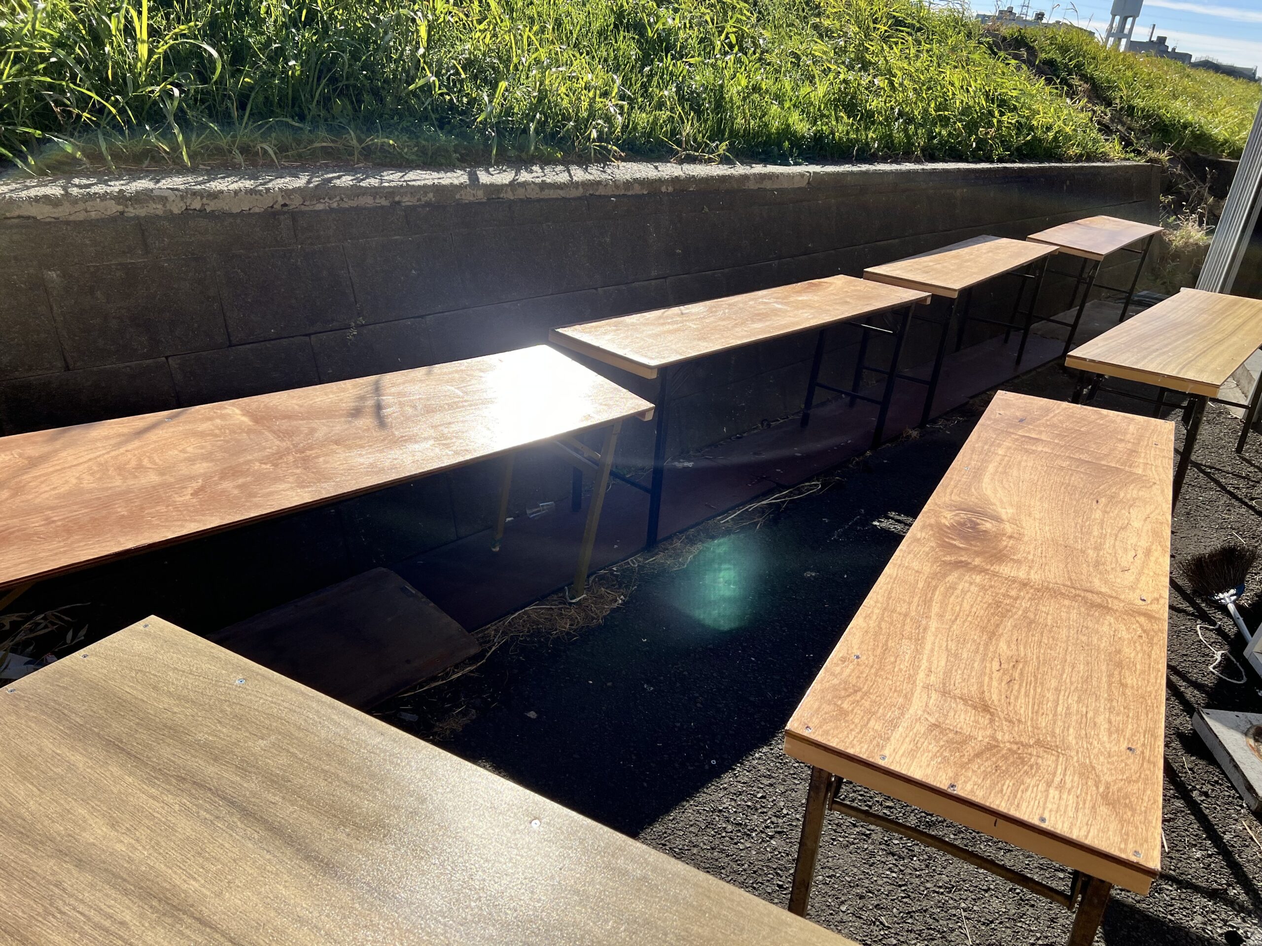 【北海道で長机レンタル】ベニヤテーブルをレンタルならイベント21へ！ post thumbnail image