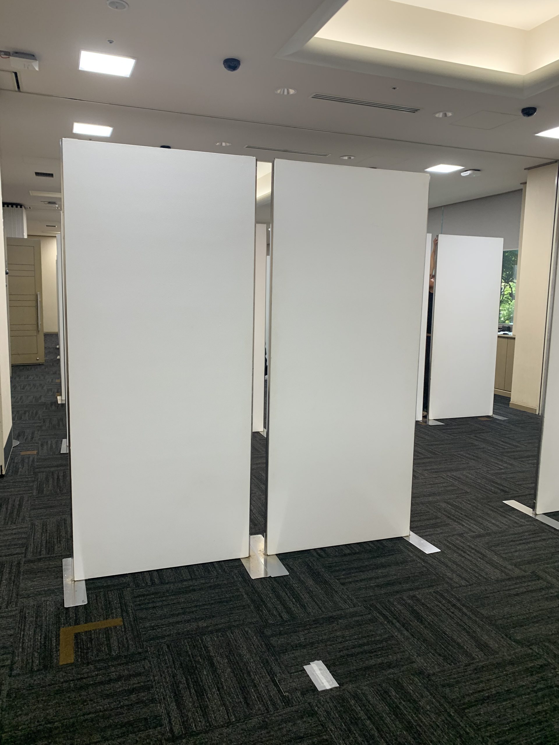 北海道・札幌で展示会用Pパネルをレンタル|企業説明会・合同説明会・展示会のブース装飾に!📋✨